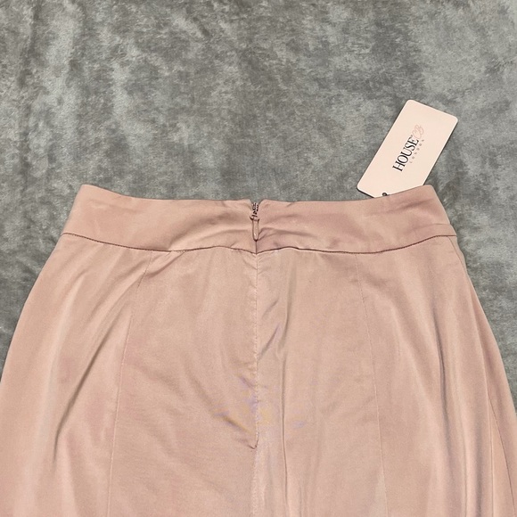 NWT House of CB Blush Pink Mermaid Skirt - Picture 5 of 6